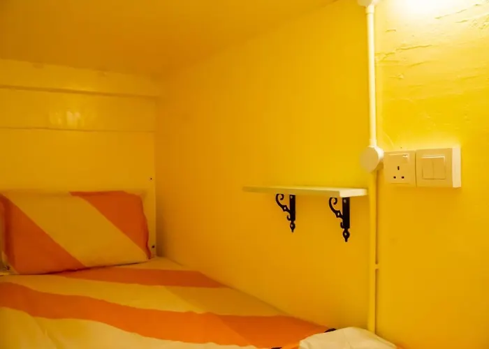 Bestow Capsule Hostel Kuala Lumpur